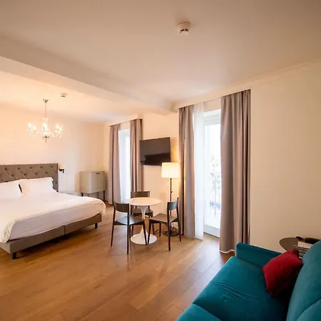 Sempione Boutique 4*