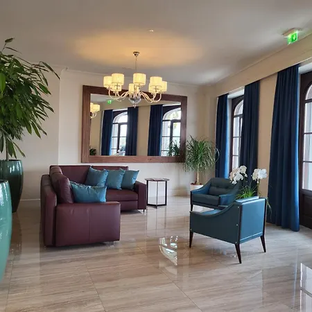 فندق Sempione Boutique ستريزا